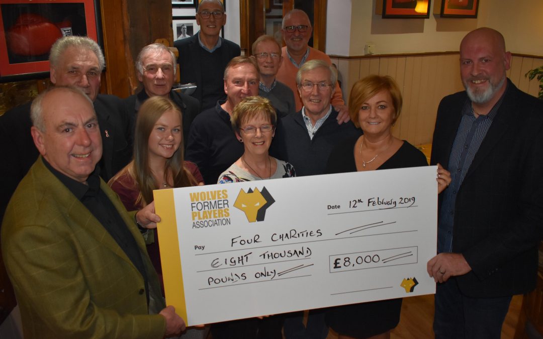 ‘Fore’ Golf Day Donations Handed Over